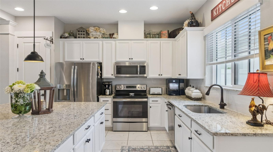 Celebration, Florida 34747, 3 Bedroom Bedrooms, ,2 Bathroombathrooms,Residential,For Sale,Kiawah,0,Mfro6439965
