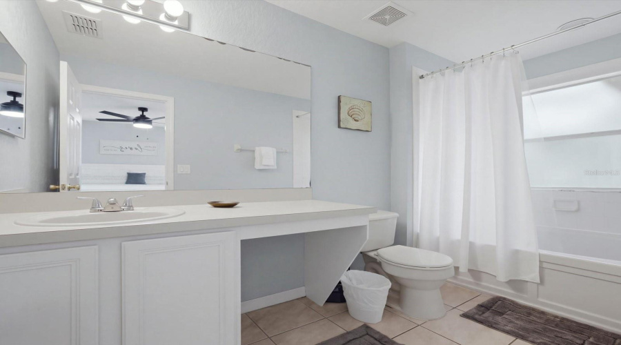 Davenport, Florida 33897, 4 Bedroom Bedrooms, ,3 Bathroombathrooms,Residential,For Sale,Miramar Avenue,0,Mfro6404384