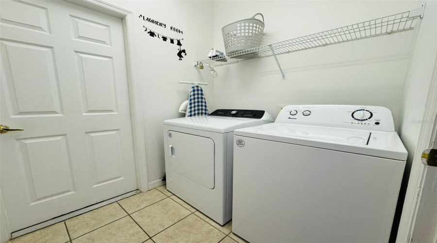 Davenport, Florida 33897, 4 Bedroom Bedrooms, ,3 Bathroombathrooms,Residential,For Sale,Montara,0,Mfro6440376