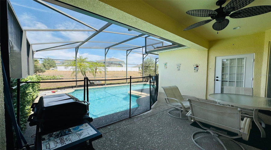 Davenport, Florida 33897, 4 Bedroom Bedrooms, ,3 Bathroombathrooms,Residential,For Sale,Montara,0,Mfro6440376