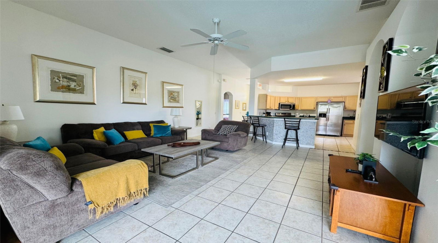 Davenport, Florida 33897, 4 Bedroom Bedrooms, ,3 Bathroombathrooms,Residential,For Sale,Montara,0,Mfro6440376