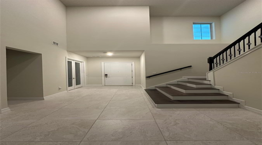 Orlando, Florida 32836, 7 Bedroom Bedrooms, ,4 Bathroombathrooms,Residential,For Sale,Leaf Grove,0,Mfro6438077