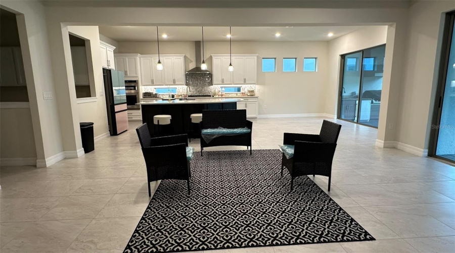 Orlando, Florida 32836, 7 Bedroom Bedrooms, ,4 Bathroombathrooms,Residential,For Sale,Leaf Grove,0,Mfro6438077