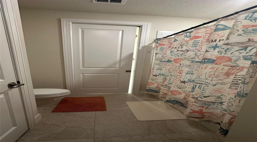 Orlando, Florida 32836, 7 Bedroom Bedrooms, ,4 Bathroombathrooms,Residential,For Sale,Leaf Grove,0,Mfro6438077