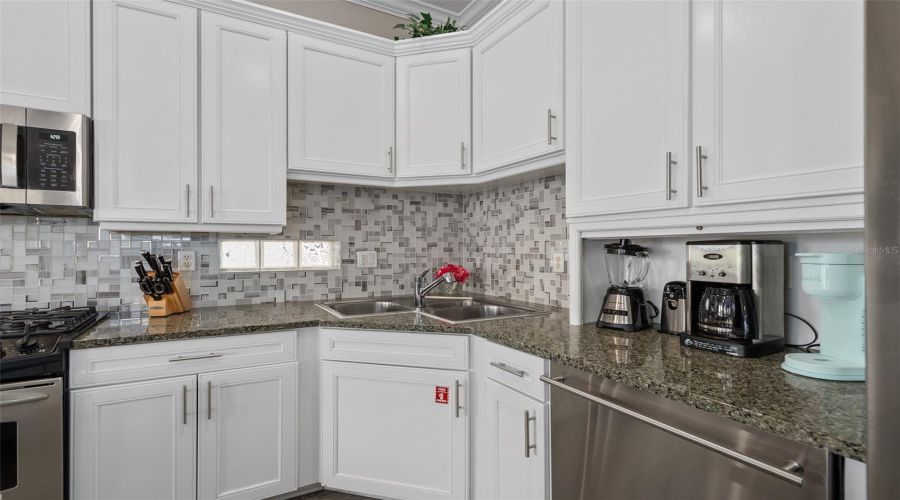 Reunion, Florida 34747, 5 Bedroom Bedrooms, ,4 Bathroombathrooms,Residential,For Sale,Titian,0,Mfro6343327