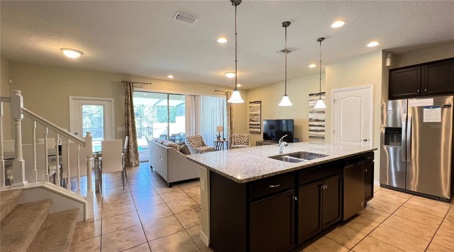 Kissimmee, Florida 34747, 5 Bedroom Bedrooms, ,4 Bathroombathrooms,Residential,For Sale,Geneve,0,Mfrs5157166