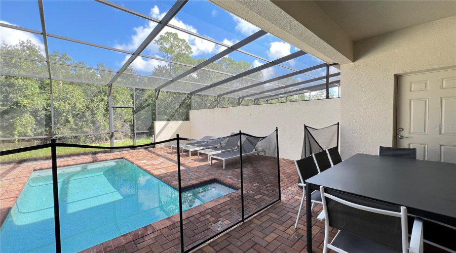 Kissimmee, Florida 34747, 5 Bedroom Bedrooms, ,4 Bathroombathrooms,Residential,For Sale,Geneve,0,Mfrs5157166