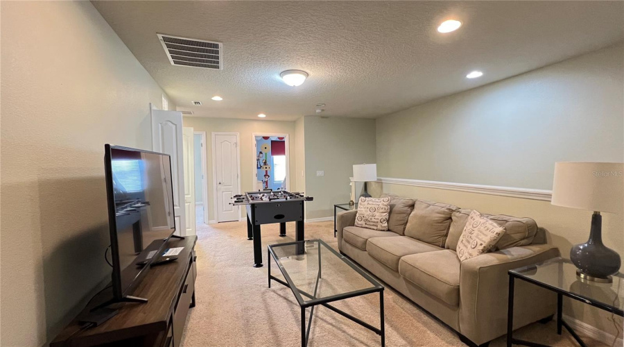Kissimmee, Florida 34747, 5 Bedroom Bedrooms, ,4 Bathroombathrooms,Residential,For Sale,Geneve,0,Mfrs5157166