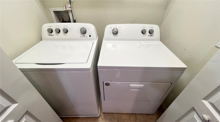 Kissimmee, Florida 34747, 5 Bedroom Bedrooms, ,4 Bathroombathrooms,Residential,For Sale,Geneve,0,Mfrs5157166