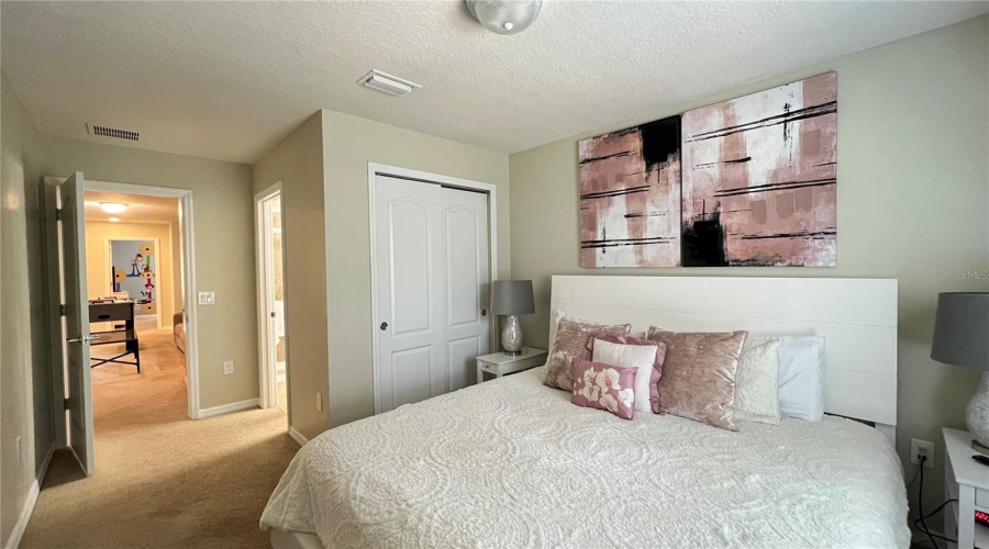Kissimmee, Florida 34747, 5 Bedroom Bedrooms, ,4 Bathroombathrooms,Residential,For Sale,Geneve,0,Mfrs5157166