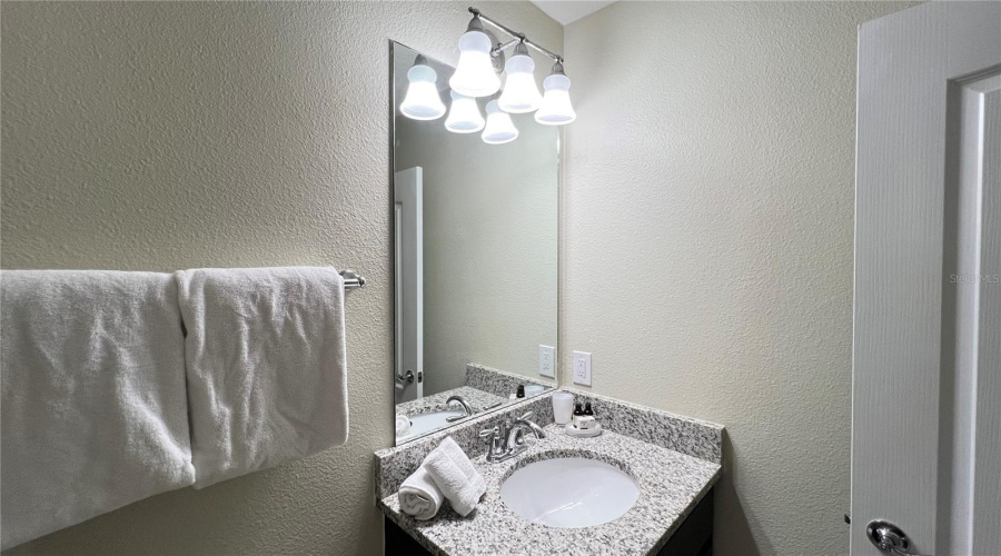 Kissimmee, Florida 34747, 5 Bedroom Bedrooms, ,4 Bathroombathrooms,Residential,For Sale,Geneve,0,Mfrs5157166