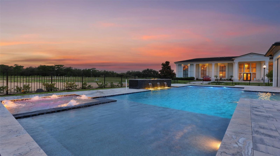 Expansive Pool And Spa Create A Spectacular Private Resort Setting