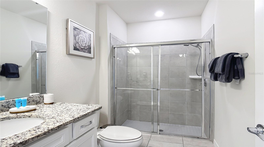 Davenport, Florida 33897, 5 Bedroom Bedrooms, ,4 Bathroombathrooms,Residential,For Sale,Paradise,0,Mfro6440616