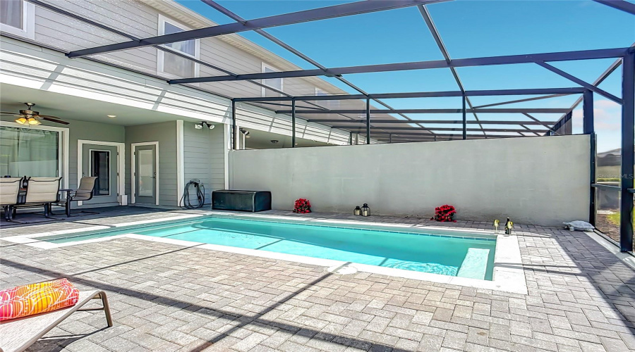 Davenport, Florida 33897, 5 Bedroom Bedrooms, ,4 Bathroombathrooms,Residential,For Sale,Paradise,0,Mfro6440616