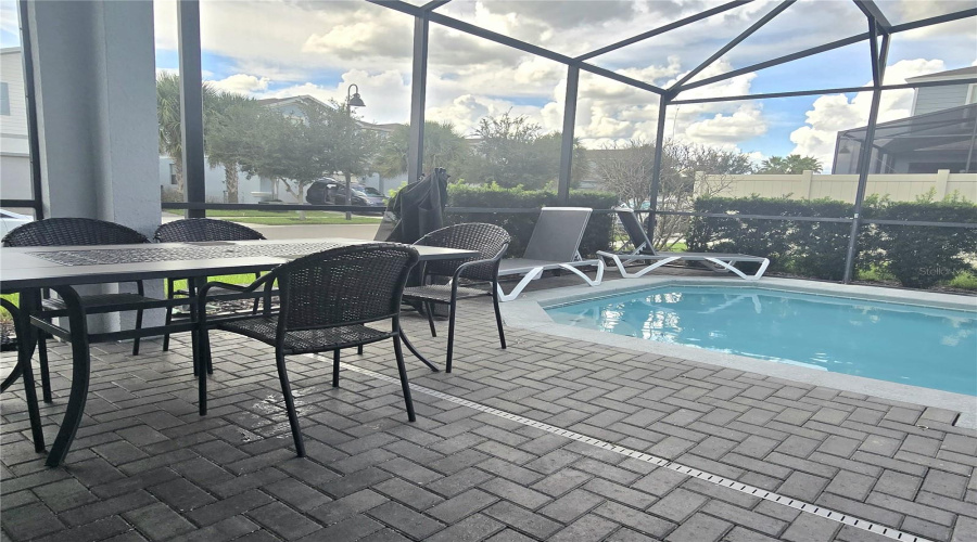 Kissimmee, Florida 34747, 5 Bedroom Bedrooms, ,4 Bathroombathrooms,Residential,For Sale,Dubai,0,Mfrp4939824
