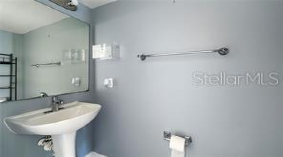 Davenport, Florida 33897, 4 Bedroom Bedrooms, ,3 Bathroombathrooms,Residential,For Sale,Blake,0,Mfrs5157332