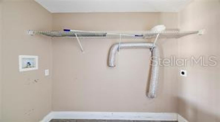 Davenport, Florida 33897, 4 Bedroom Bedrooms, ,3 Bathroombathrooms,Residential,For Sale,Blake,0,Mfrs5157332
