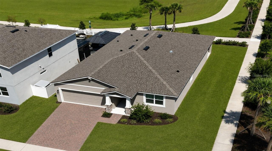 Kissimmee, Florida 34747, 4 Bedroom Bedrooms, ,3 Bathroombathrooms,Residential,For Sale,Lakeshore Breeze,0,Mfro6397466