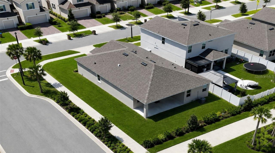 Kissimmee, Florida 34747, 4 Bedroom Bedrooms, ,3 Bathroombathrooms,Residential,For Sale,Lakeshore Breeze,0,Mfro6397466