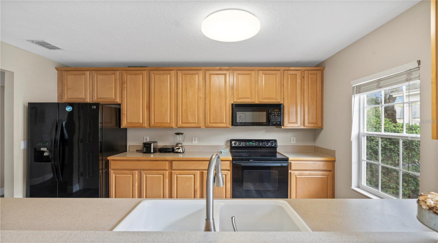 Celebration, Florida 34747, 3 Bedroom Bedrooms, ,2 Bathroombathrooms,Residential,For Sale,Pawstand,0,Mfro6440984