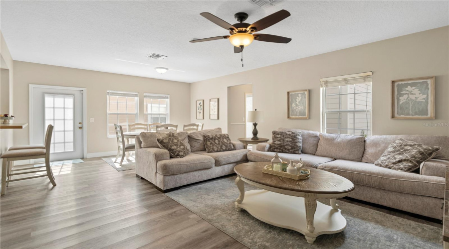 Celebration, Florida 34747, 3 Bedroom Bedrooms, ,2 Bathroombathrooms,Residential,For Sale,Pawstand,0,Mfro6440984