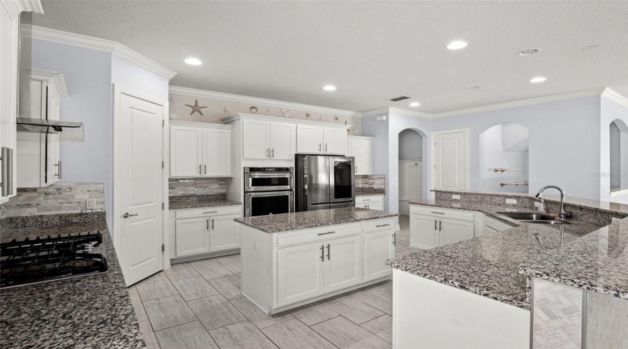 Orlando, Florida 32836, 4 Bedroom Bedrooms, ,3 Bathroombathrooms,Residential,For Sale,Citron Oaks,0,Mfro6440190