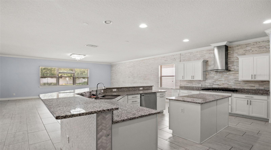 Orlando, Florida 32836, 4 Bedroom Bedrooms, ,3 Bathroombathrooms,Residential,For Sale,Citron Oaks,0,Mfro6440190