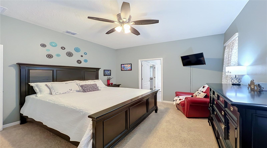 Davenport, Florida 33837, 5 Bedroom Bedrooms, ,4 Bathroombathrooms,Residential,For Sale,Oakmoss,0,Mfro6440765