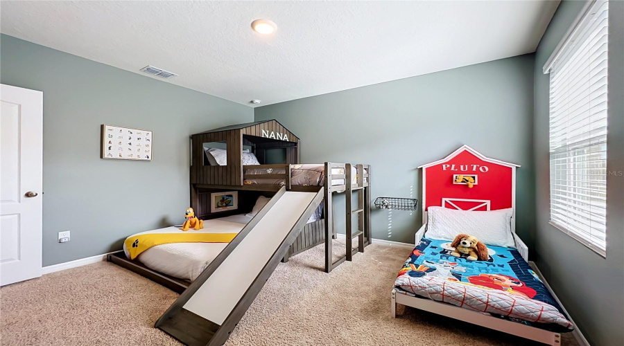 Davenport, Florida 33837, 5 Bedroom Bedrooms, ,4 Bathroombathrooms,Residential,For Sale,Oakmoss,0,Mfro6440765