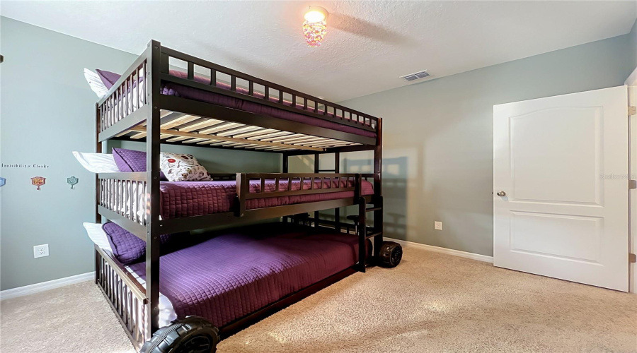 Davenport, Florida 33837, 5 Bedroom Bedrooms, ,4 Bathroombathrooms,Residential,For Sale,Oakmoss,0,Mfro6440765
