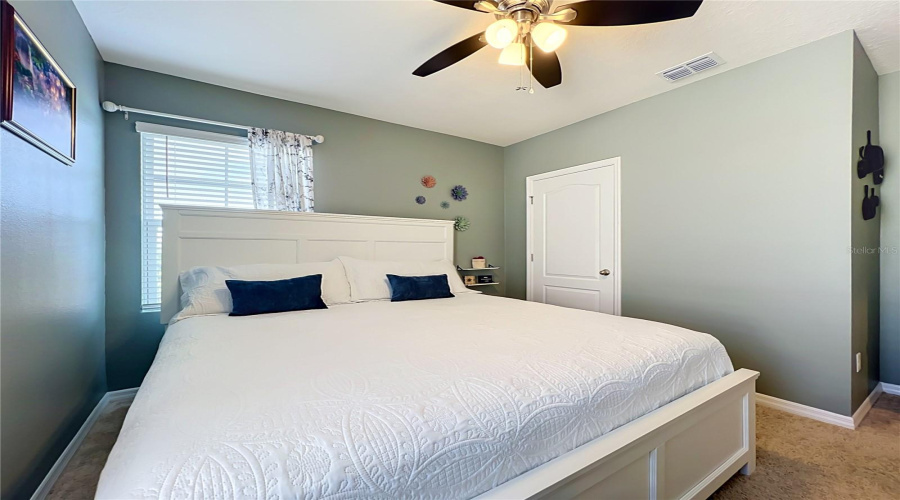 Davenport, Florida 33837, 5 Bedroom Bedrooms, ,4 Bathroombathrooms,Residential,For Sale,Oakmoss,0,Mfro6440765