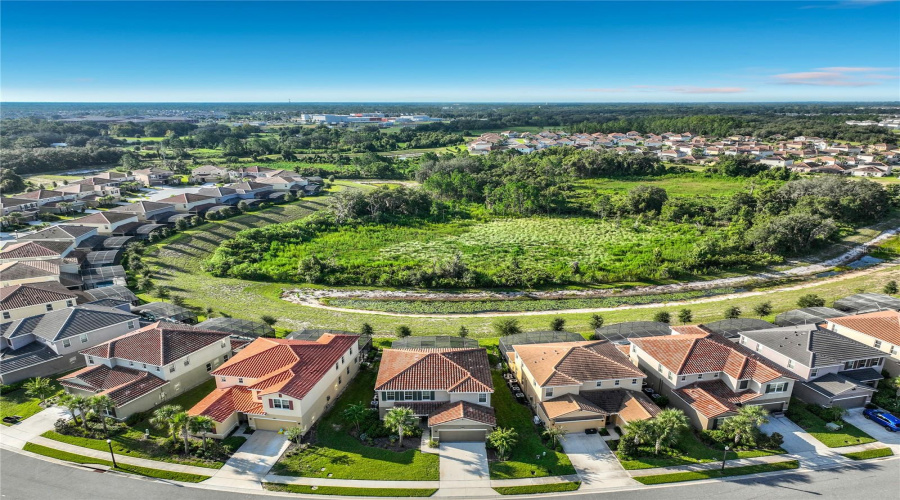 Davenport, Florida 33837, 5 Bedroom Bedrooms, ,4 Bathroombathrooms,Residential,For Sale,Oakmoss,0,Mfro6440765