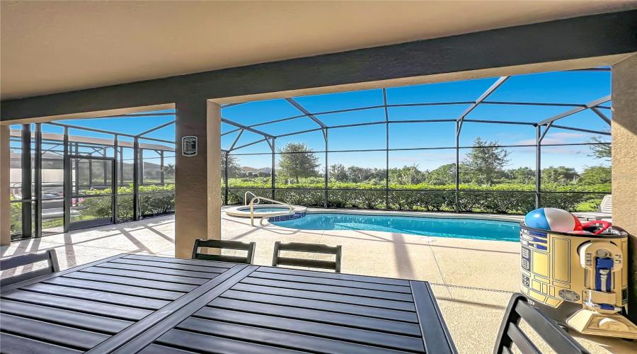 Davenport, Florida 33837, 5 Bedroom Bedrooms, ,4 Bathroombathrooms,Residential,For Sale,Oakmoss,0,Mfro6440765