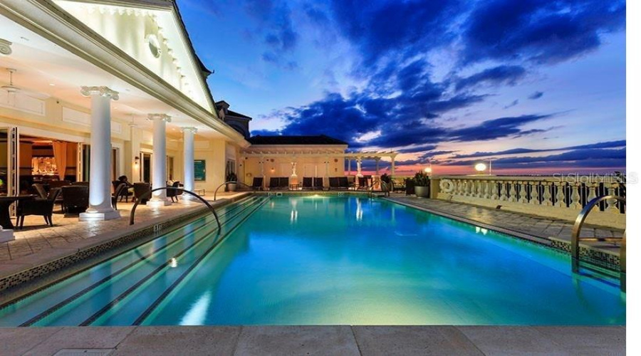 Kissimmee, Florida 34747, 6 Bedroom Bedrooms, ,6 Bathroombathrooms,Residential,For Sale,Excitement,0,Mfro6441260