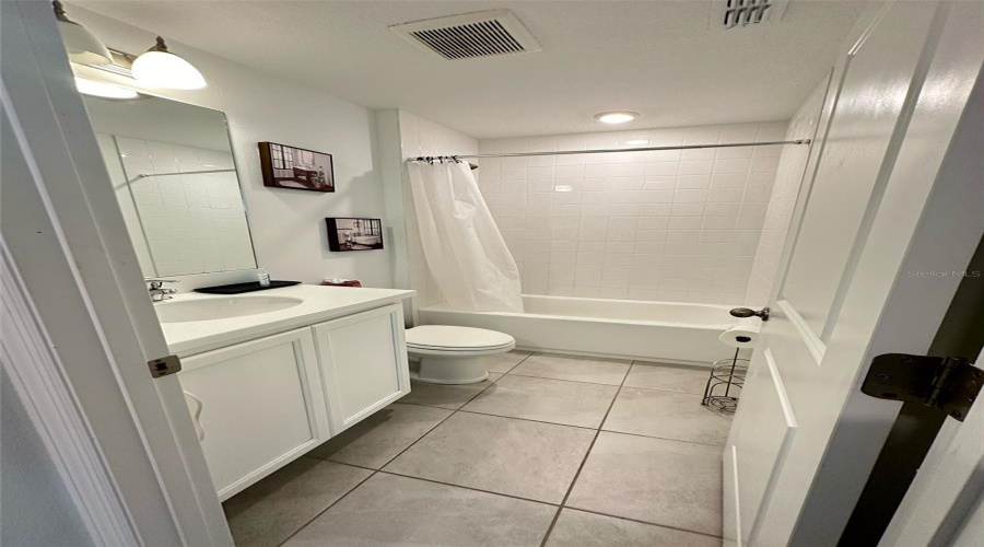 Davenport, Florida 33896, 3 Bedroom Bedrooms, ,2 Bathroombathrooms,Residential,For Sale,Discovery Street,0,Mfrs5152943
