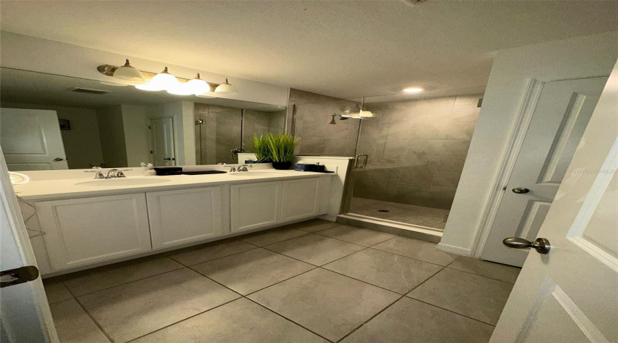 Davenport, Florida 33896, 3 Bedroom Bedrooms, ,2 Bathroombathrooms,Residential,For Sale,Discovery Street,0,Mfrs5152943