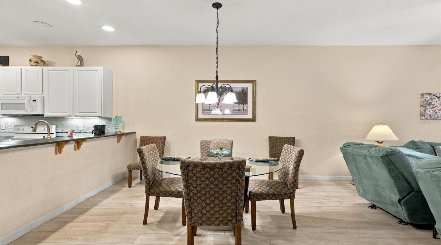 Davenport, Florida 33897, 2 Bedroom Bedrooms, ,2 Bathroombathrooms,Residential,For Sale,Lucaya,0,Mfrv4951116
