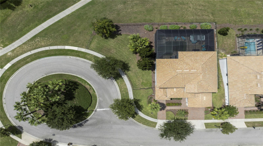 Davenport, Florida 33896, 6 Bedroom Bedrooms, ,4 Bathroombathrooms,Residential,For Sale,Mickelson,0,Mfro6441433
