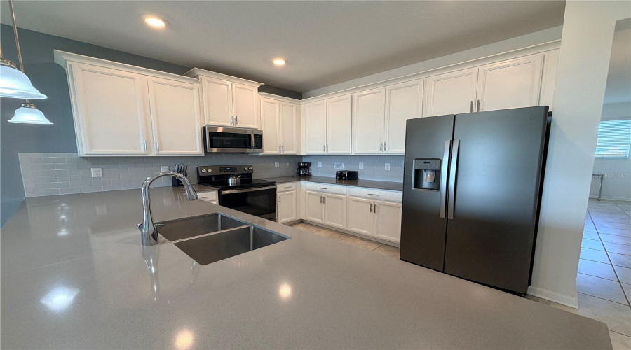 Davenport, Florida 33896, 3 Bedroom Bedrooms, ,2 Bathroombathrooms,Residential,For Sale,Challenge,0,Mfro6398678