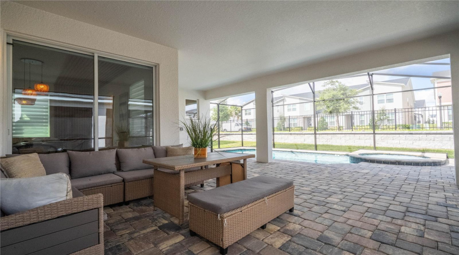 Kissimmee, Florida 34747, 6 Bedroom Bedrooms, ,4 Bathroombathrooms,Residential,For Sale,Salty Winds,0,Mfro6339598