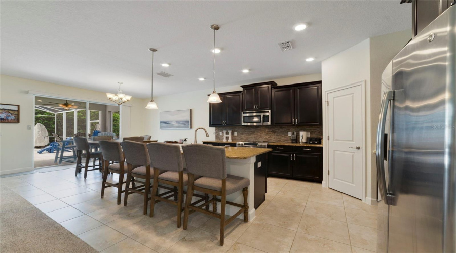 Davenport, Florida 33896, 5 Bedroom Bedrooms, ,3 Bathroombathrooms,Residential,For Sale,Pro Shop,0,Mfro6441544