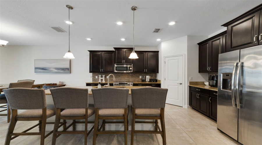 Davenport, Florida 33896, 5 Bedroom Bedrooms, ,3 Bathroombathrooms,Residential,For Sale,Pro Shop,0,Mfro6441544