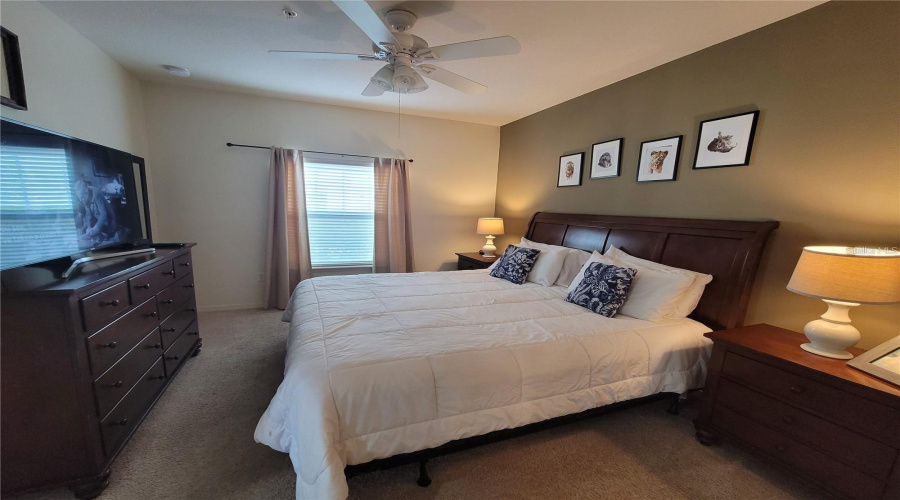 Kissimmee, Florida 34747, 4 Bedroom Bedrooms, ,3 Bathroombathrooms,Residential,For Sale,Shine,0,Mfro6441442