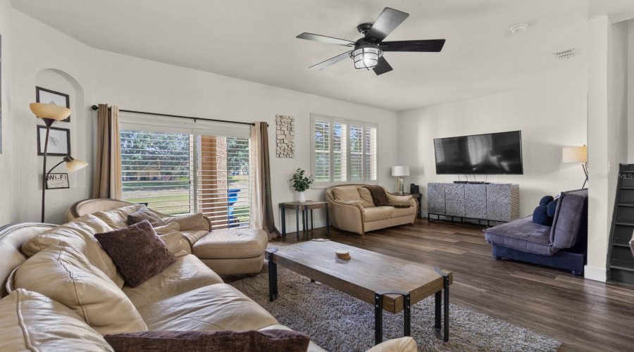 Davenport, Florida 33897, 3 Bedroom Bedrooms, ,2 Bathroombathrooms,Residential,For Sale,Calabria,0,Mfro6437337
