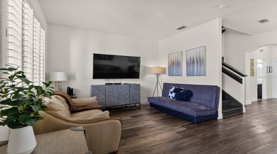 Davenport, Florida 33897, 3 Bedroom Bedrooms, ,2 Bathroombathrooms,Residential,For Sale,Calabria,0,Mfro6437337