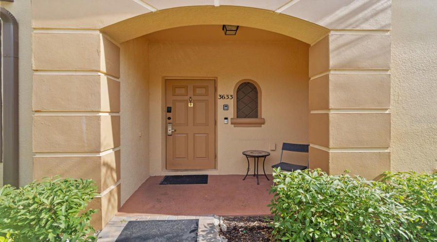 Davenport, Florida 33897, 3 Bedroom Bedrooms, ,2 Bathroombathrooms,Residential,For Sale,Calabria,0,Mfro6437337