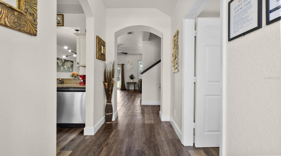 Davenport, Florida 33897, 3 Bedroom Bedrooms, ,2 Bathroombathrooms,Residential,For Sale,Calabria,0,Mfro6437337