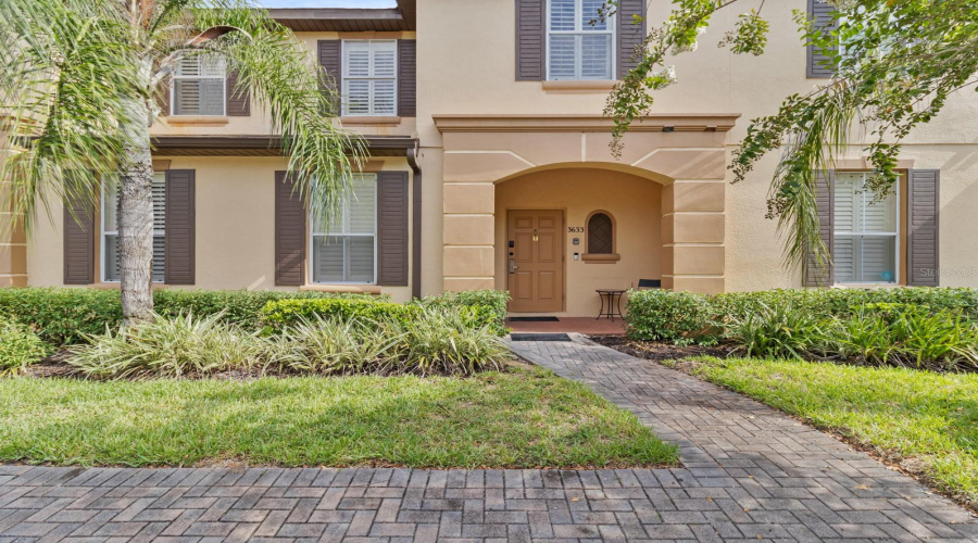 Davenport, Florida 33897, 3 Bedroom Bedrooms, ,2 Bathroombathrooms,Residential,For Sale,Calabria,0,Mfro6437337