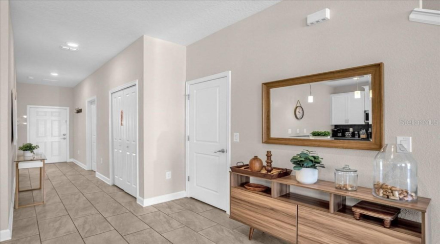 Davenport, Florida 33896, 5 Bedroom Bedrooms, ,4 Bathroombathrooms,Residential,For Sale,Stinger,0,Mfro6441627