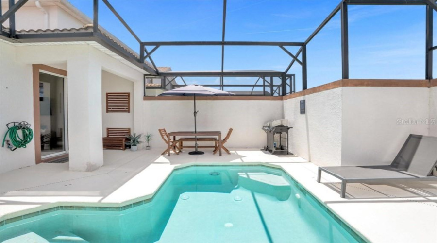 Davenport, Florida 33896, 5 Bedroom Bedrooms, ,4 Bathroombathrooms,Residential,For Sale,Stinger,0,Mfro6441627